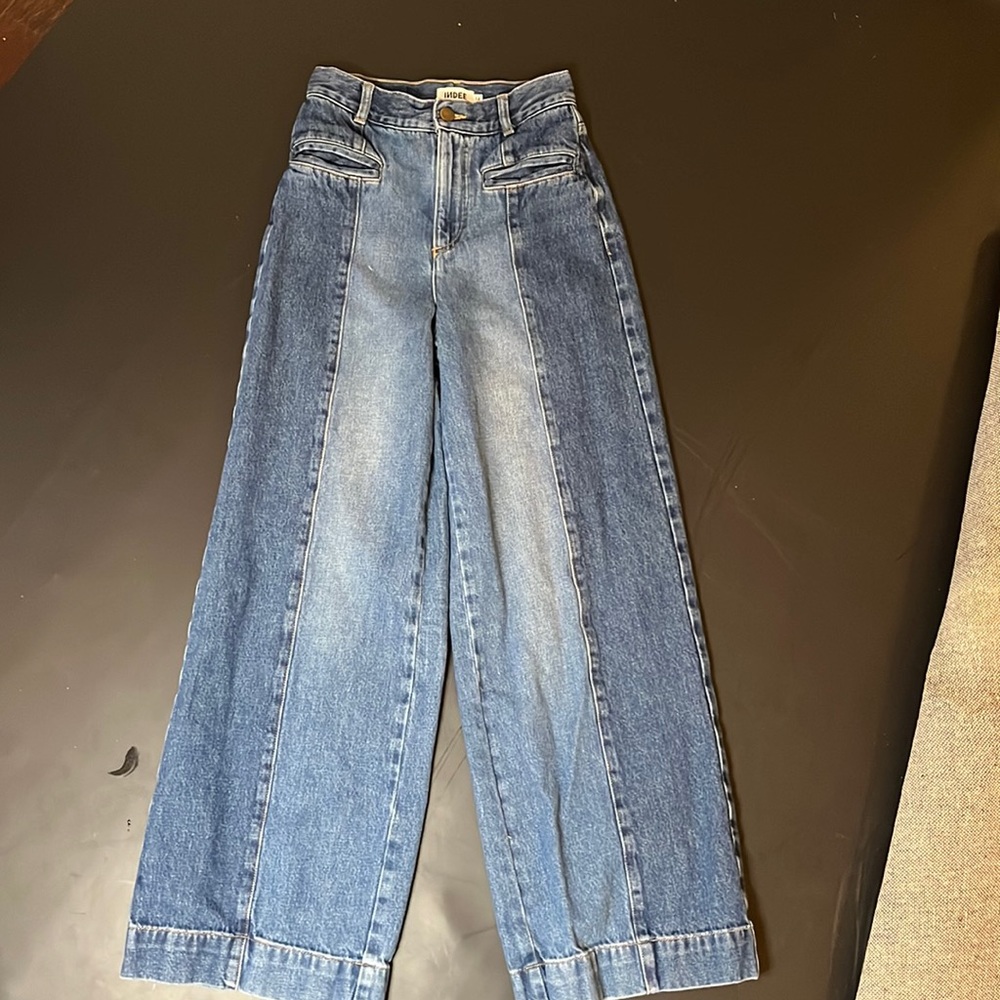 High wasted indie jeans